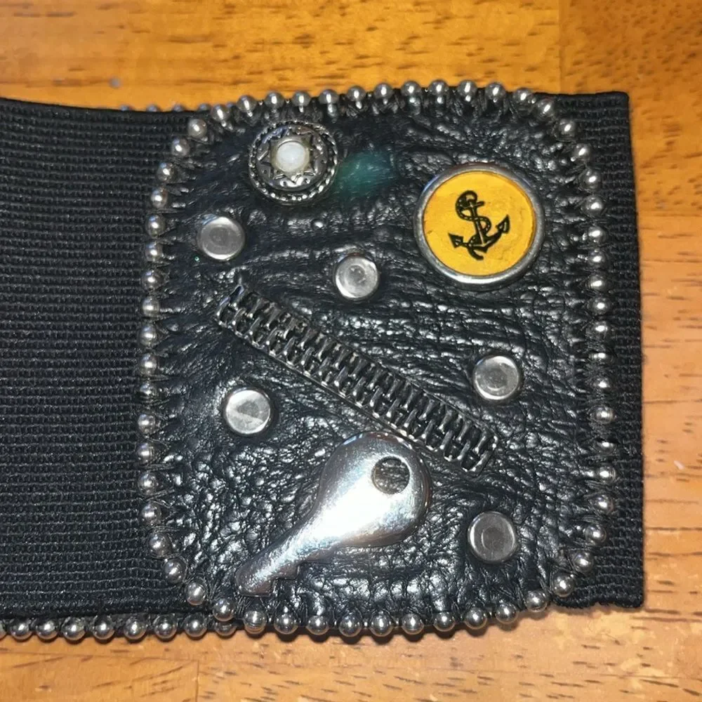 VERY UNIQUE VINTAGE SCOVILLE MFG CO BELT